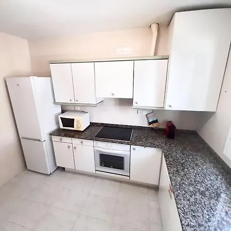 Magnifica Casa Con Piscina Cambrils