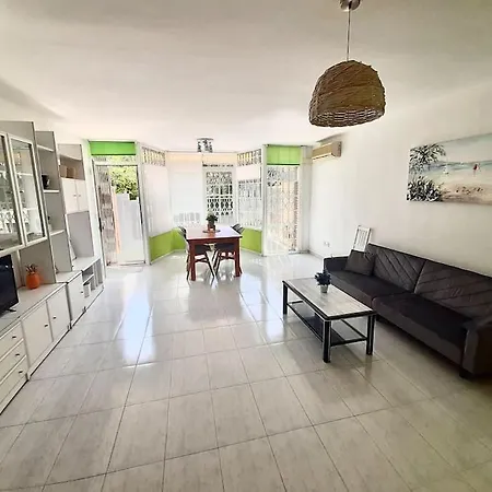Magnifica Casa Con Piscina